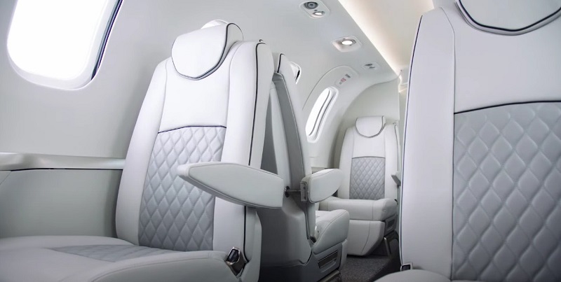 Один из вариантов салона HondaJet 2600